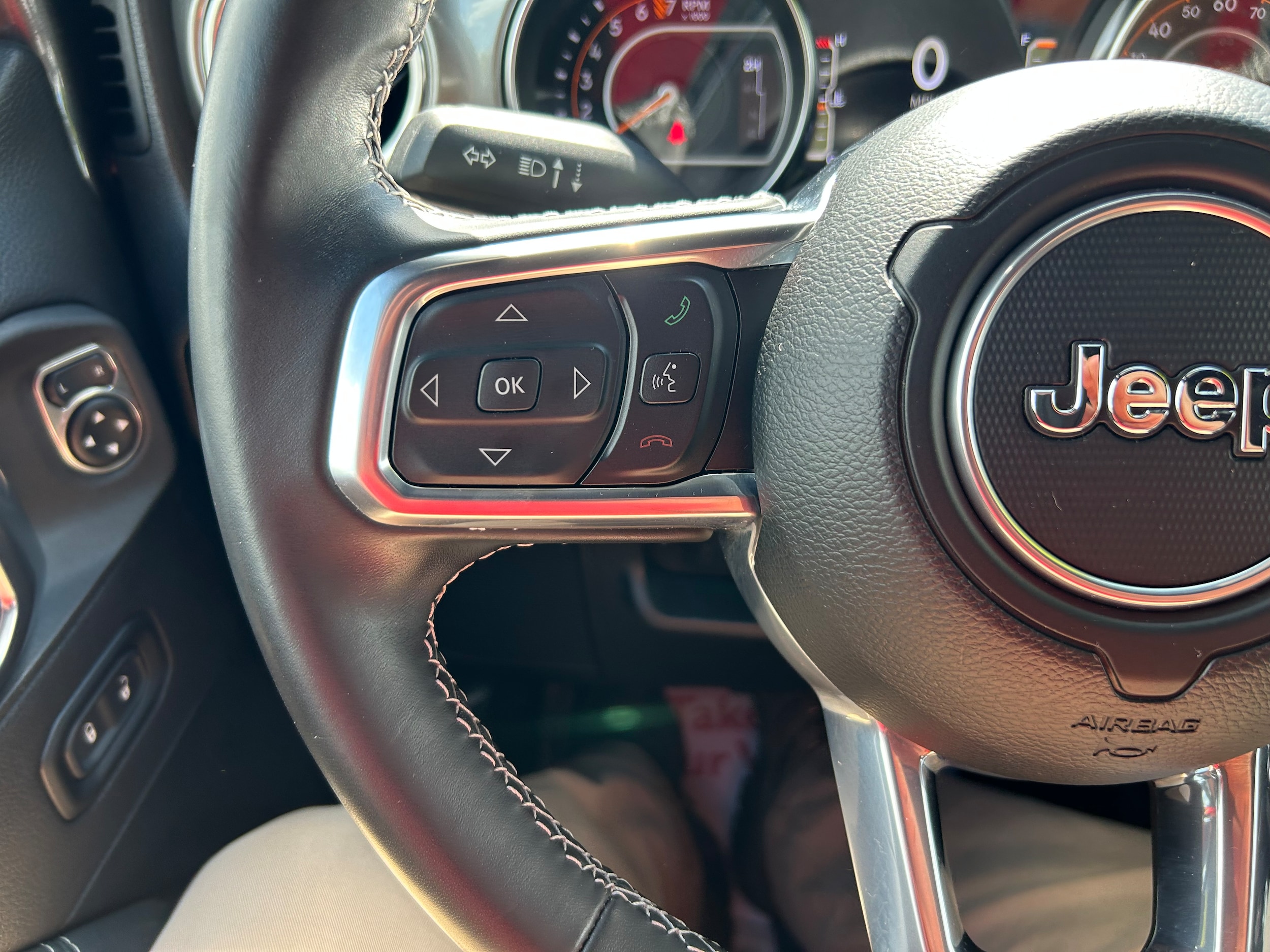 2022 Jeep Wrangler Unlimited Sahara - Photo 18
