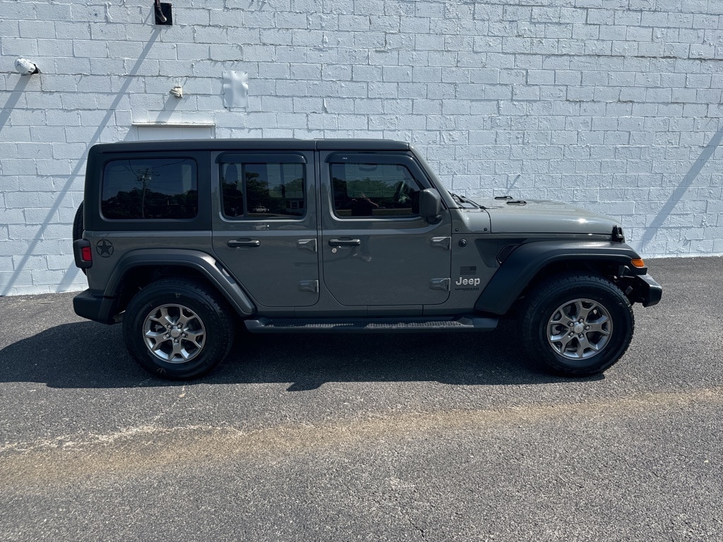 Used 2020 Jeep Wrangler Unlimited Freedom with VIN 1C4HJXDN6LW205998 for sale in Radcliff, KY