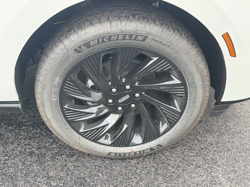2026 Lincoln Navigator Reserve - Photo 8