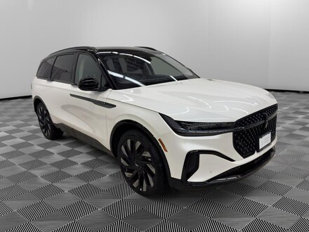 2026 Lincoln Nautilus Reserve SUV