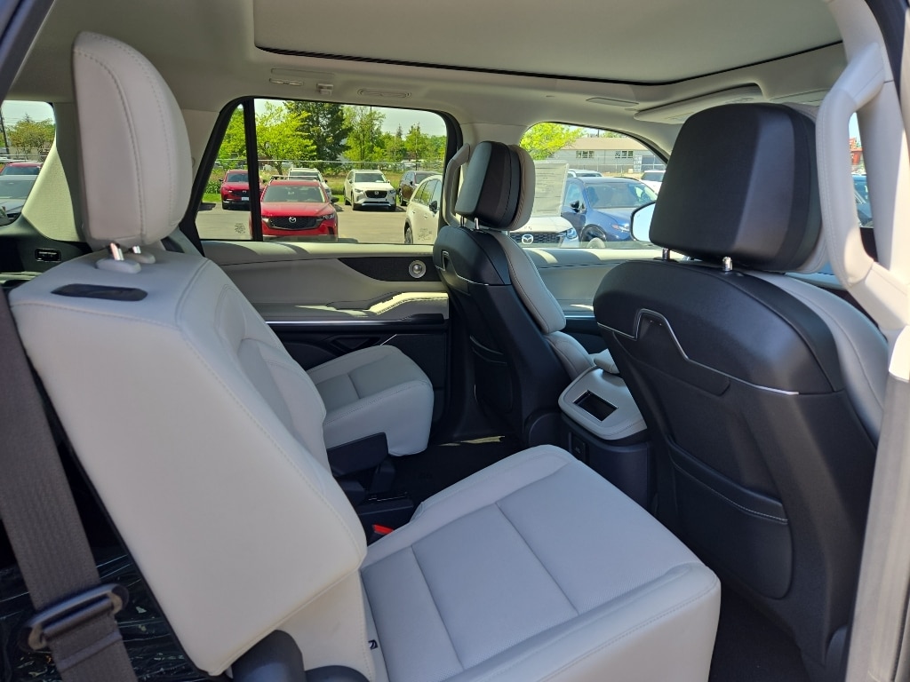2026 Lincoln Navigator Reserve - Photo 17