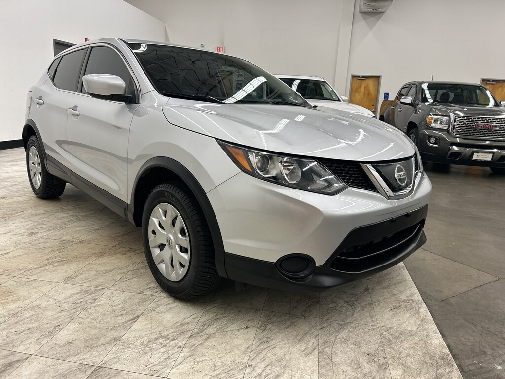 Used 2019 Nissan Rogue Sport S SUV