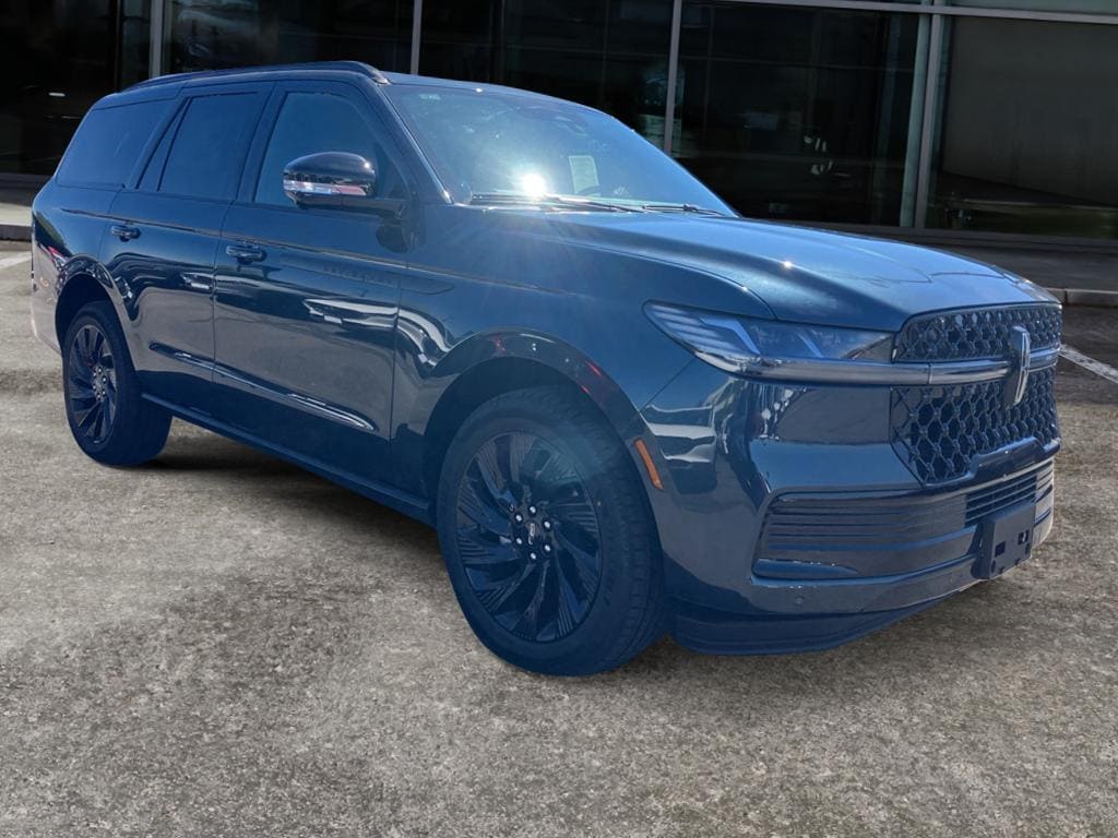 2026 Lincoln Navigator Reserve 4WD's photo