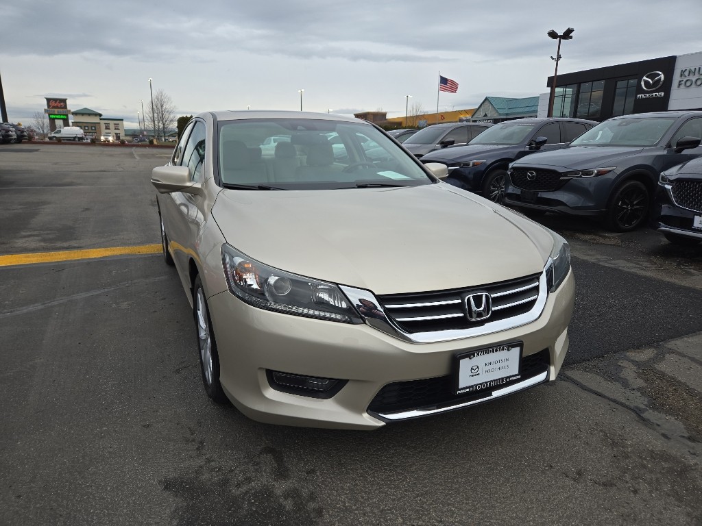 2015 Honda Accord EX-L's photo