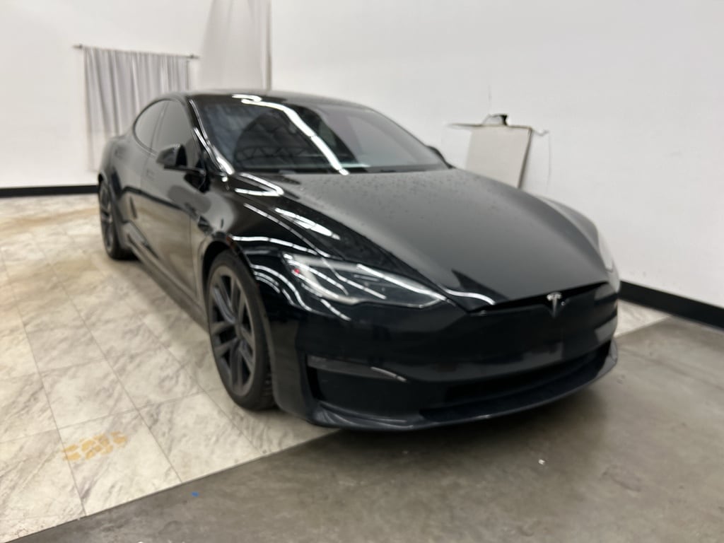 2022 Tesla Model S Long Range's photo