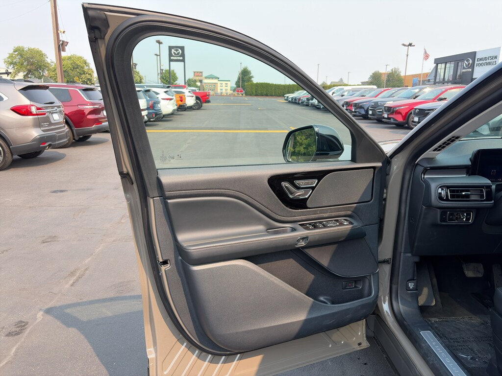 2026 Lincoln Aviator Premiere - Photo 10
