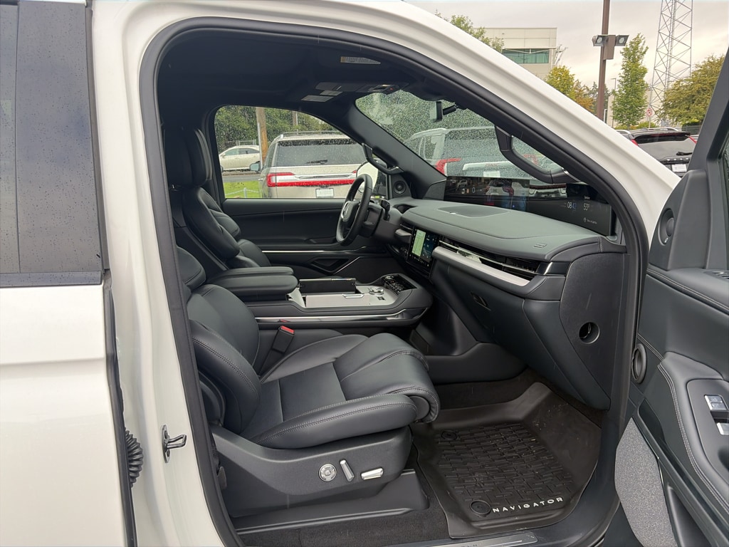 2026 Lincoln Navigator Reserve - Photo 18