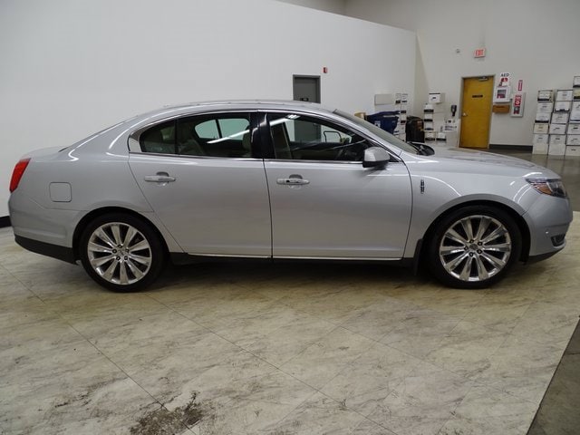 1LNHL9FT2DG606621