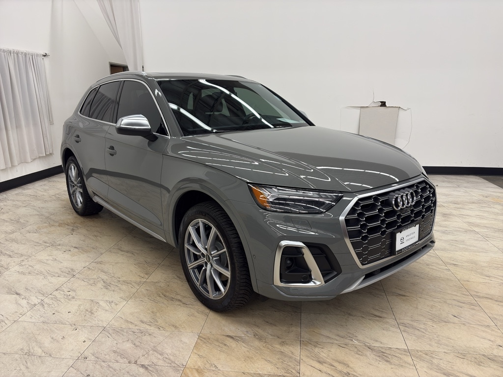 2021 Audi SQ5 Prestige's photo