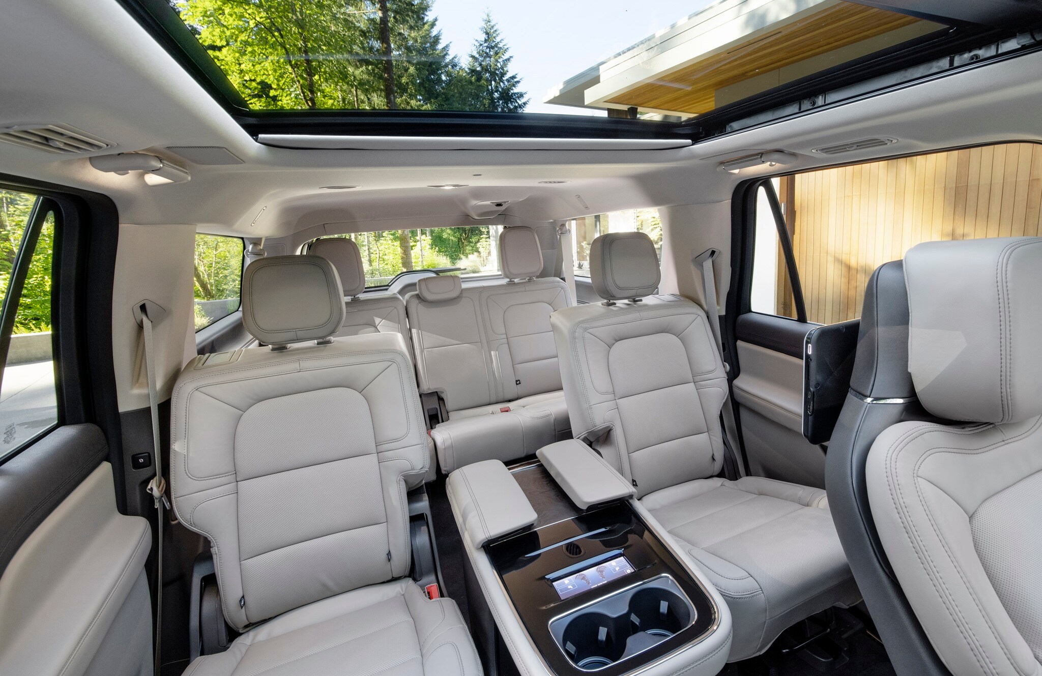 2024 Lincoln Navigator