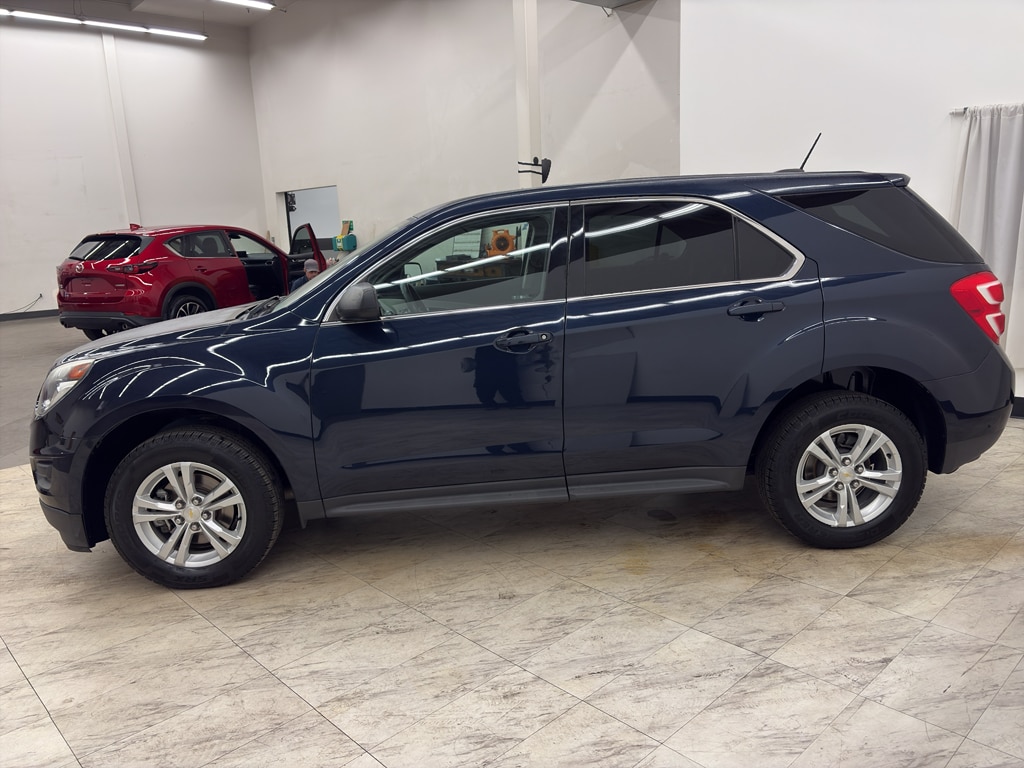 Used 2017 Chevrolet Equinox LS SUV