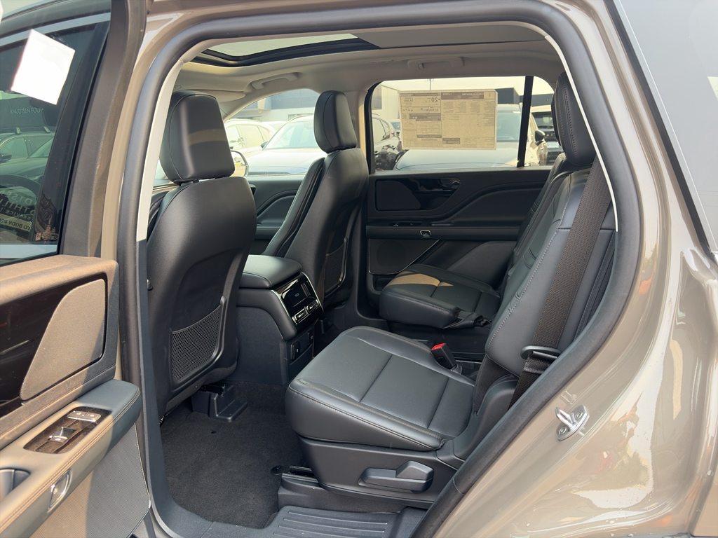 2026 Lincoln Aviator Premiere - Photo 13