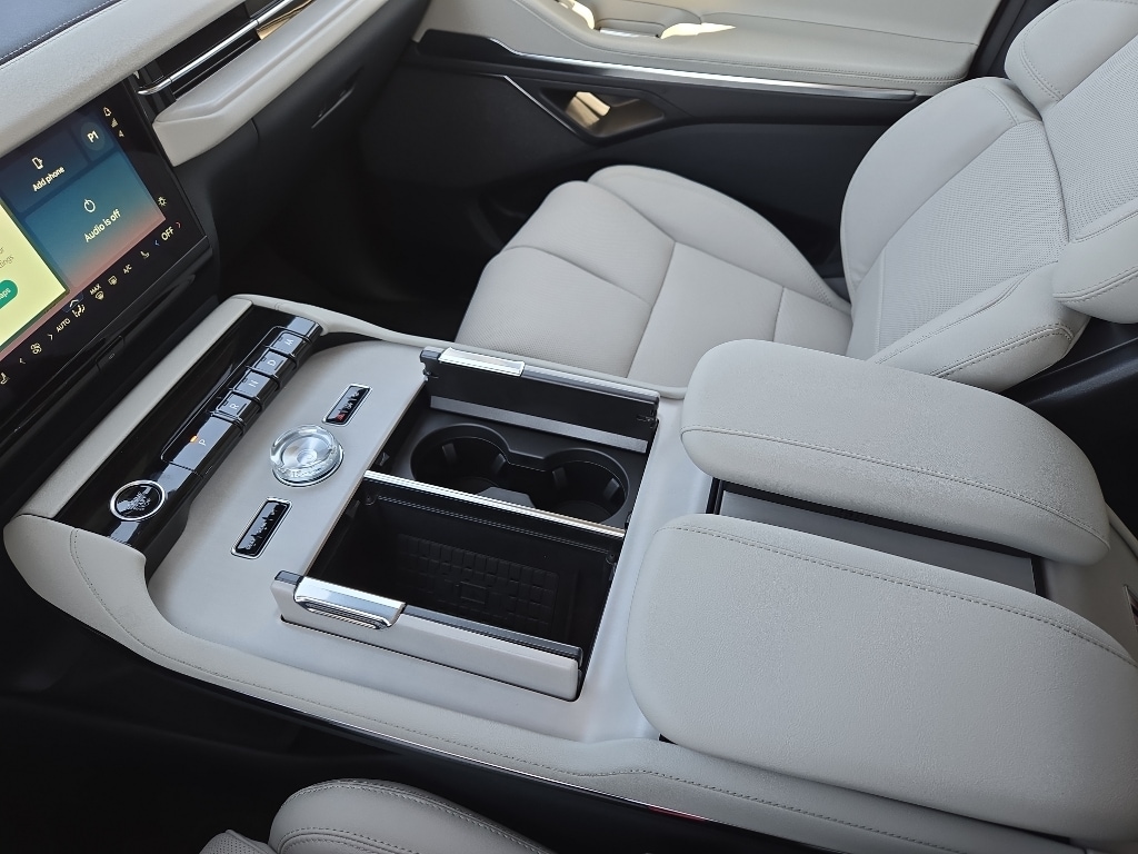 2026 Lincoln Navigator Reserve - Photo 22