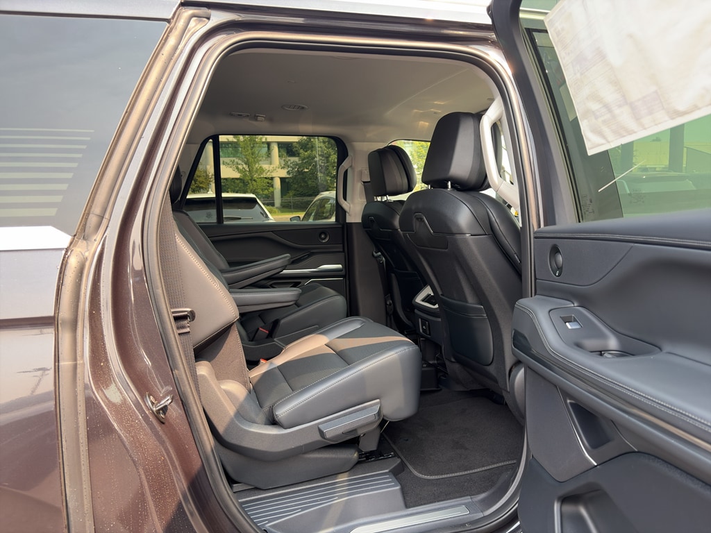 2026 Lincoln Navigator Premiere L - Photo 17