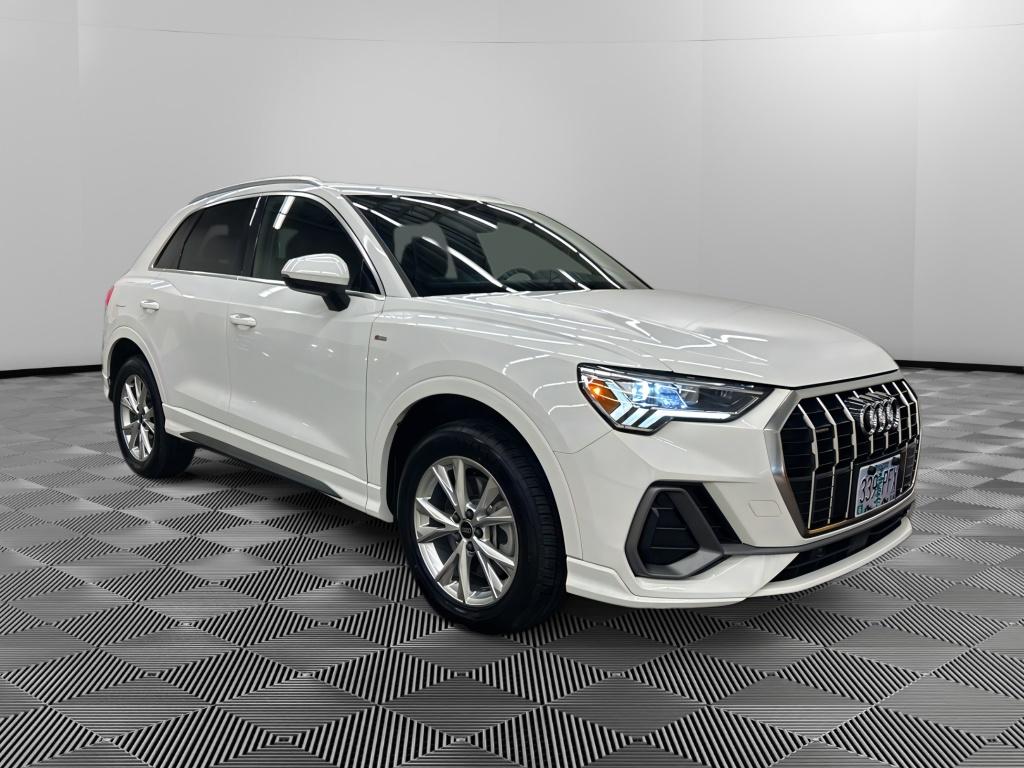 2023 Audi Q3 S Line Premium