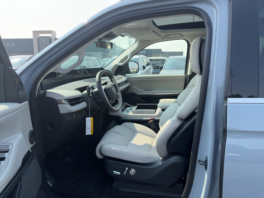 2026 Lincoln Navigator Reserve - Photo 11