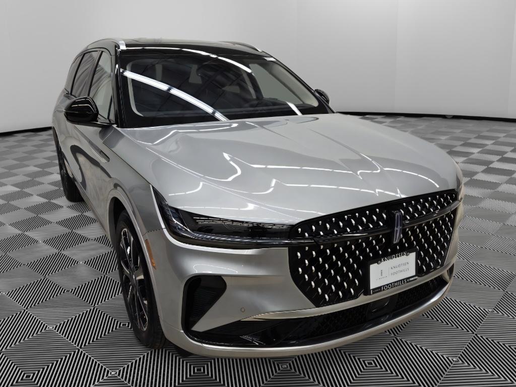 2026 Lincoln Nautilus Reserve's photo