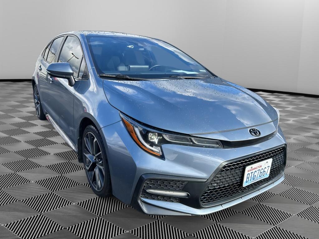 Used 2020 Toyota Corolla SE Sedan