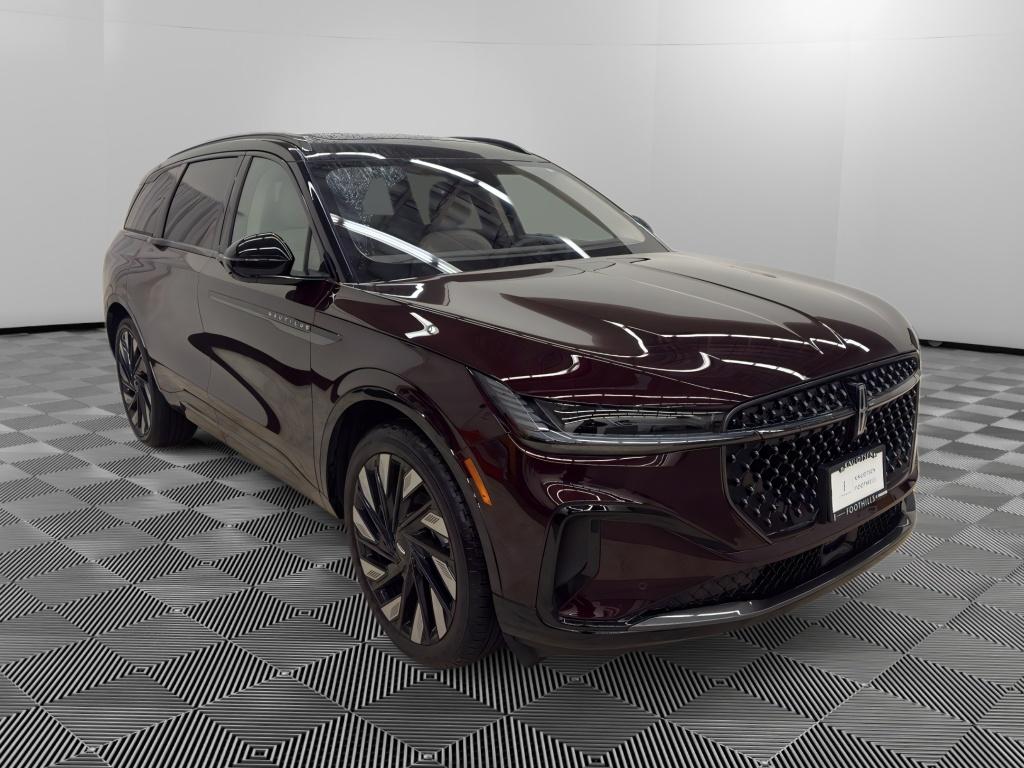 2025 Lincoln Nautilus Reserve's photo