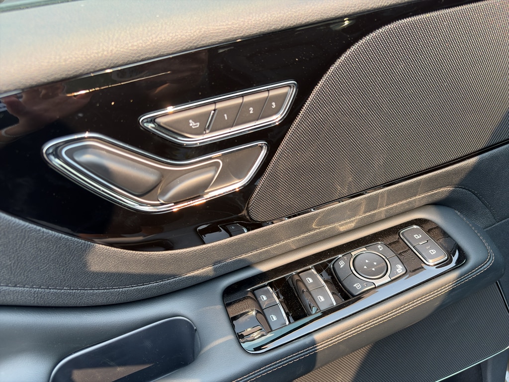 2026 Lincoln Aviator Premiere - Photo 21