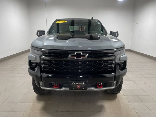 Used 2024 Chevrolet Silverado 1500 ZR2 with VIN 3GCUDHEL6RG133975 for sale in Wausau, WI