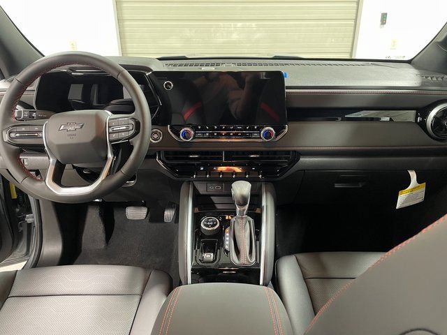 2026 Chevrolet Colorado Z71 - Photo 13