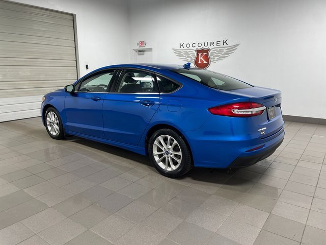 2019 Ford Fusion SE photo 4