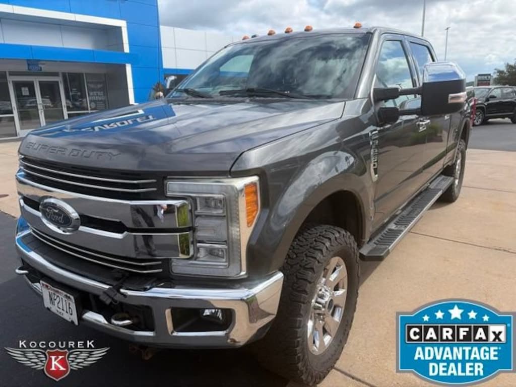 Used 2017 Ford Super Duty F-250 SRW Lariat