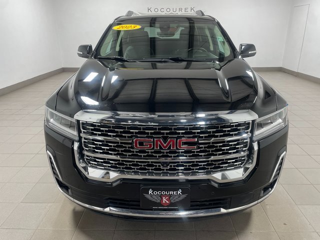 2023 Gmc Acadia Denali photo 2