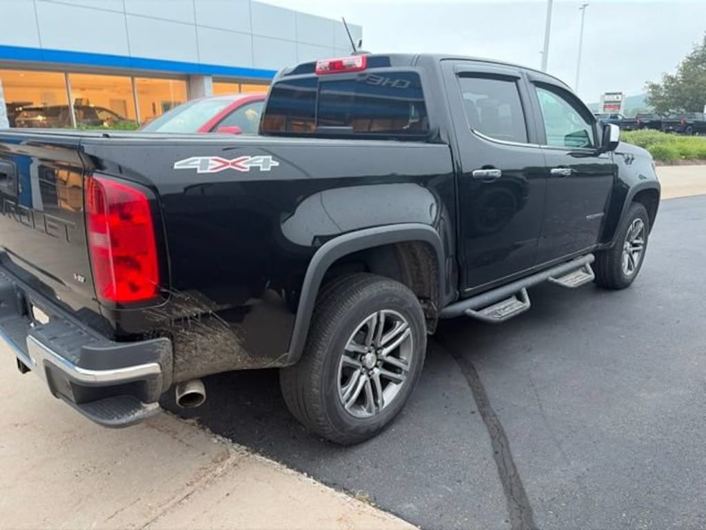 Used 2022 Chevrolet Colorado 4WD LT Truck