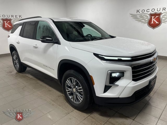 2026 Chevrolet Traverse LT's photo