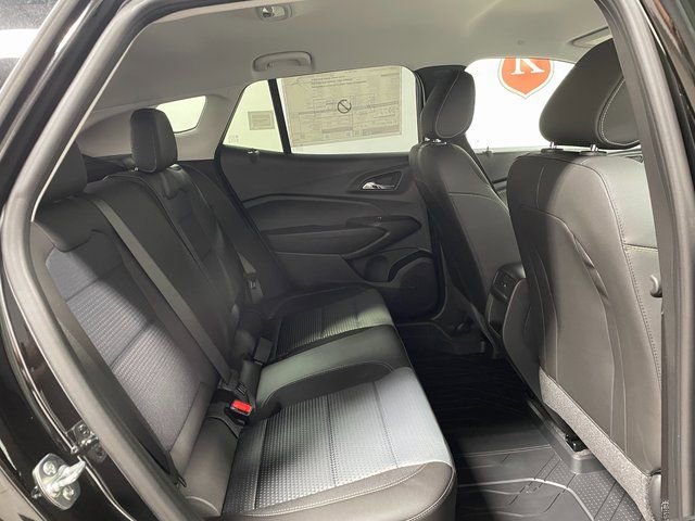 2026 Chevrolet Trax LT - Photo 21