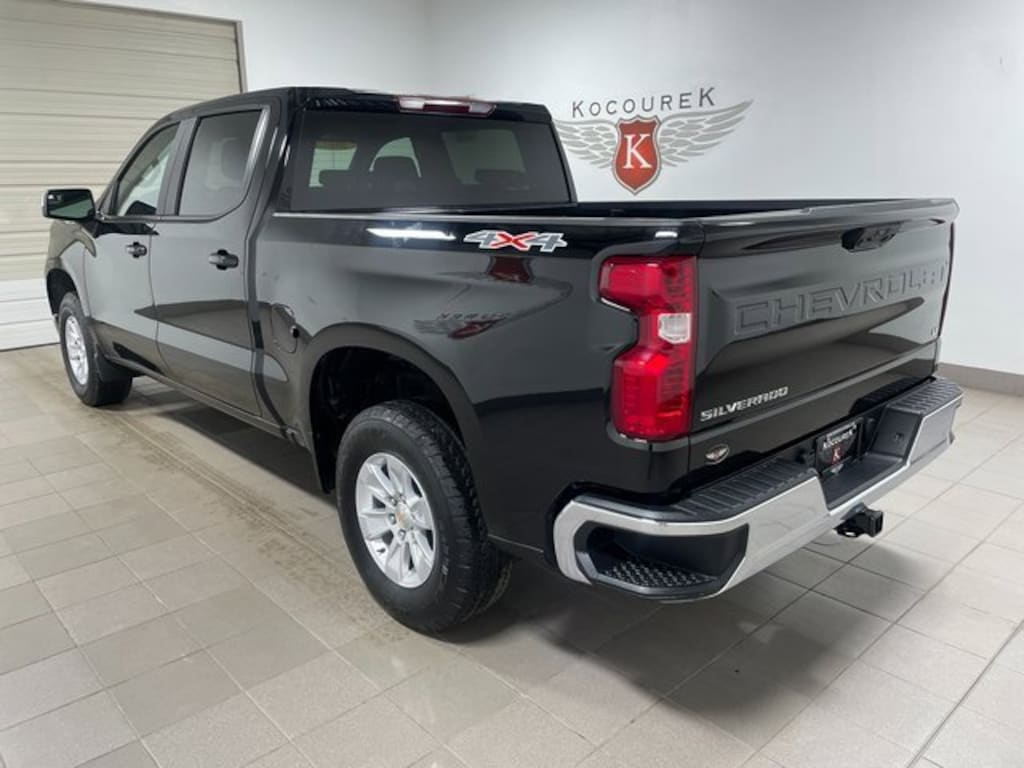 Used 2025 Chevrolet Silverado 1500 LT Truck