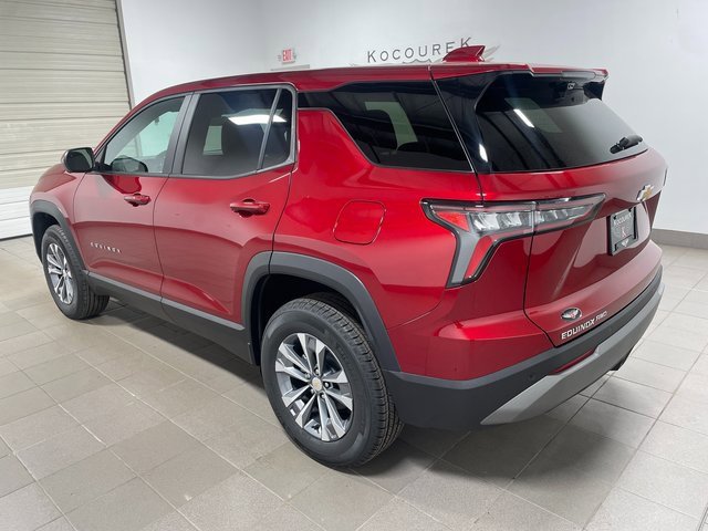 2026 Chevrolet Equinox LT photo 4