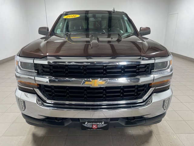 2016 Chevrolet Silverado 1500 LT photo 2