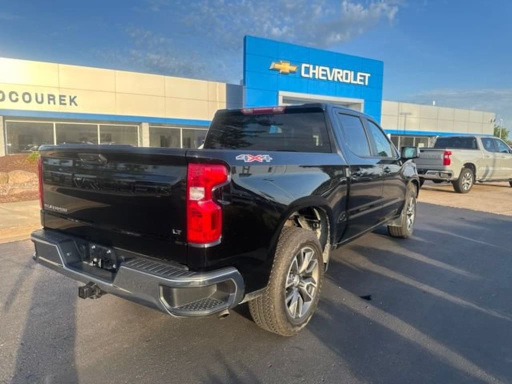 Used 2024 Chevrolet Silverado 1500 LT (2FL) Truck