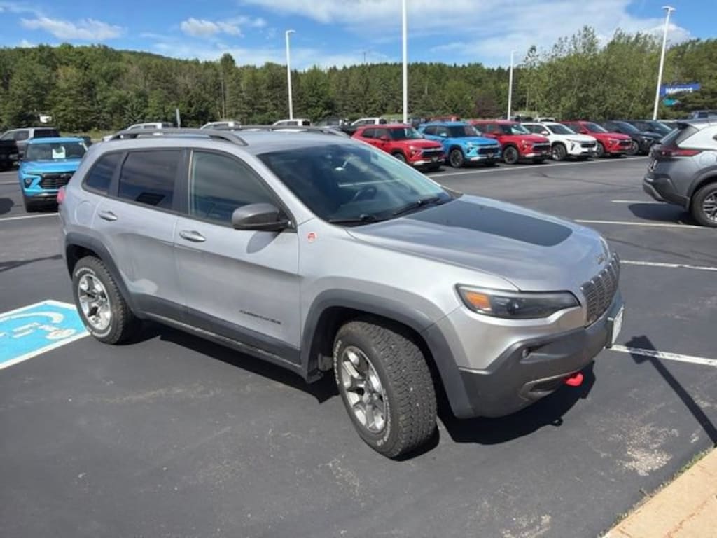Used 2019 Jeep Cherokee Trailhawk