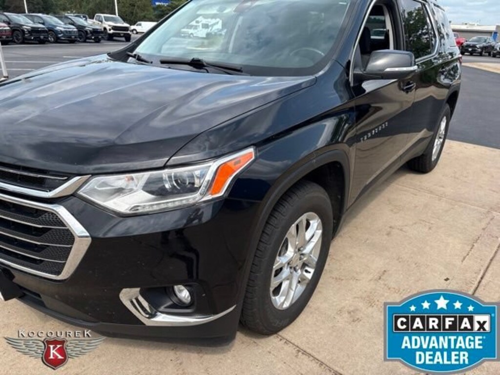 Used 2021 Chevrolet Traverse LT Cloth SUV