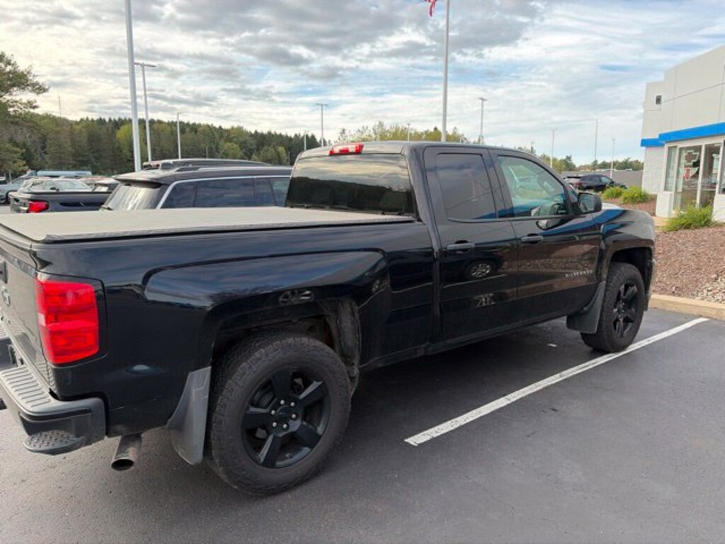 Used 2017 Chevrolet Silverado 1500 Custom Truck