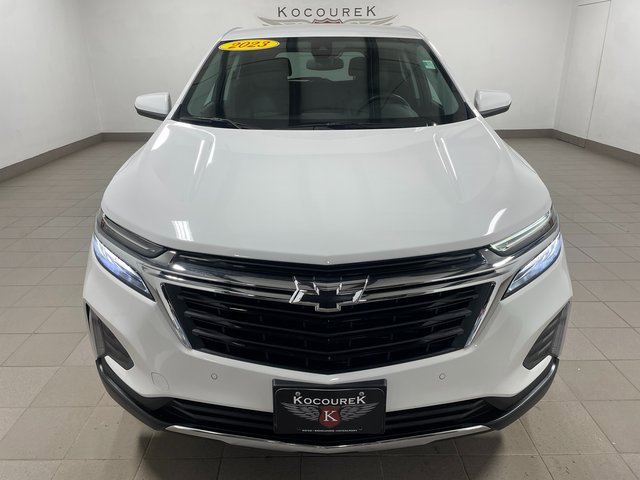 2023 Chevrolet Equinox LT photo 2