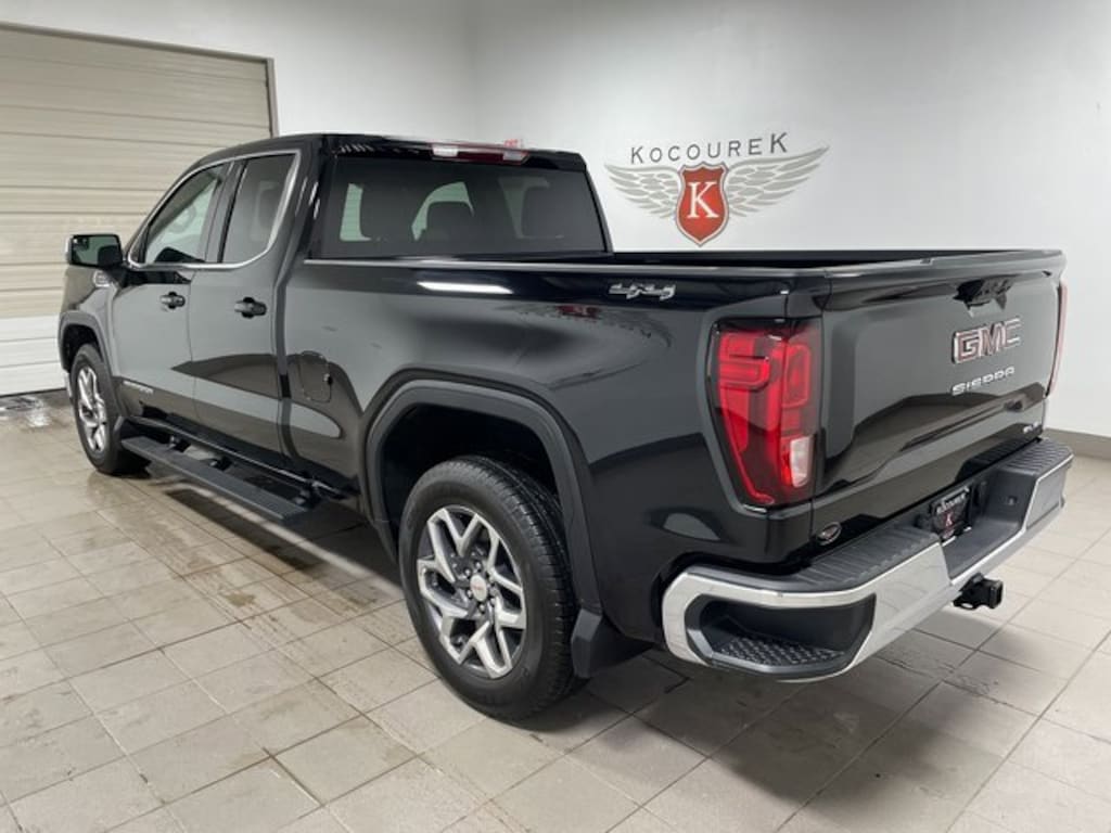 Used 2024 GMC Sierra 1500 SLE Truck