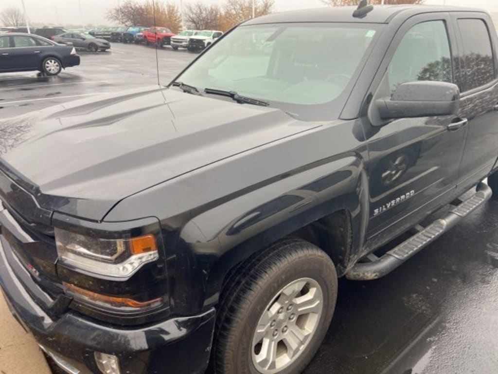 Used 2018 Chevrolet Silverado 1500 LT Truck