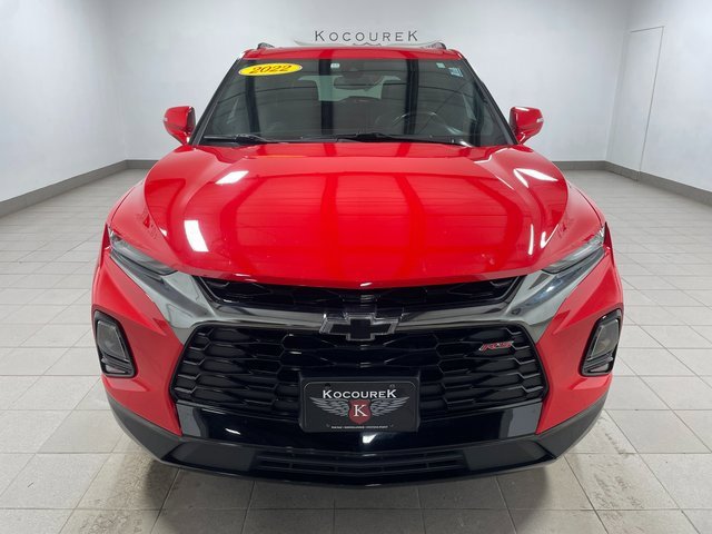 2022 Chevrolet Blazer RS photo 2