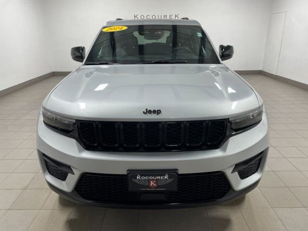 Used 2024 Jeep Grand Cherokee Limited