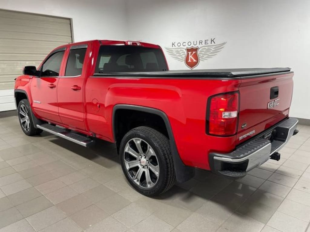 Used 2018 GMC Sierra 1500 SLE Truck