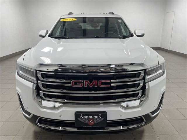 2023 Gmc Acadia SLE photo 2