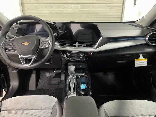 2026 Chevrolet Trax LT - Photo 13