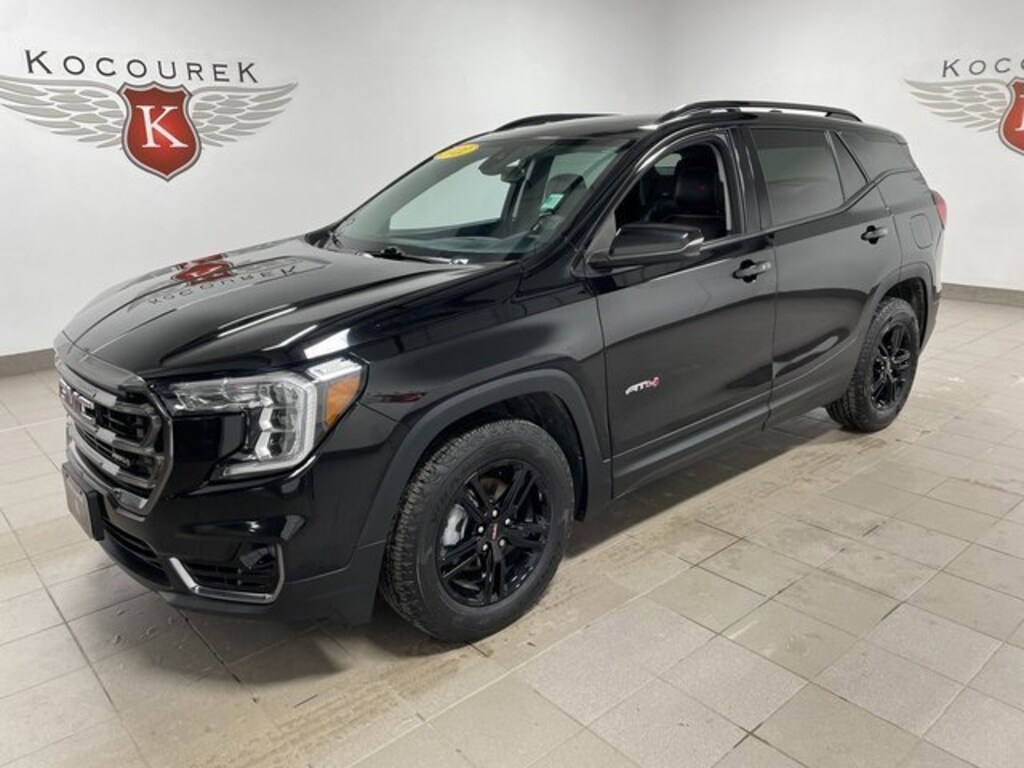 Used 2022 Chevrolet Traverse LT Cloth SUV