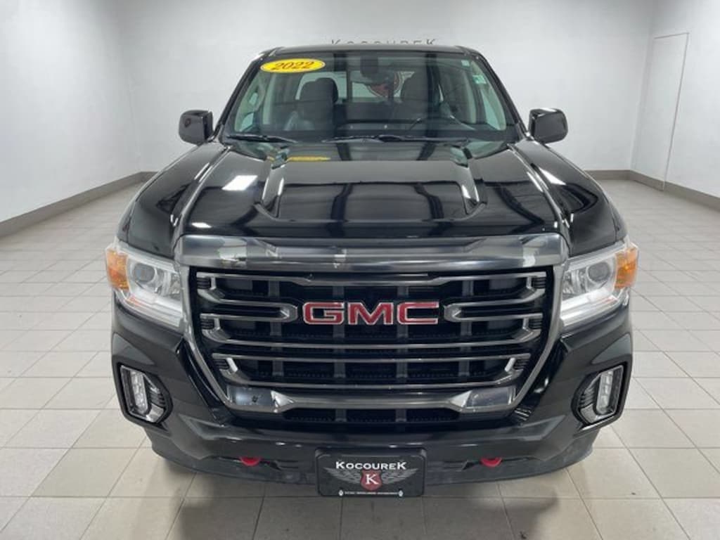 Used 2022 GMC Canyon 4WD AT4 w/Cloth Truck