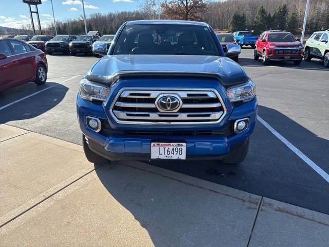 2018 Toyota Tacoma SR photo 2